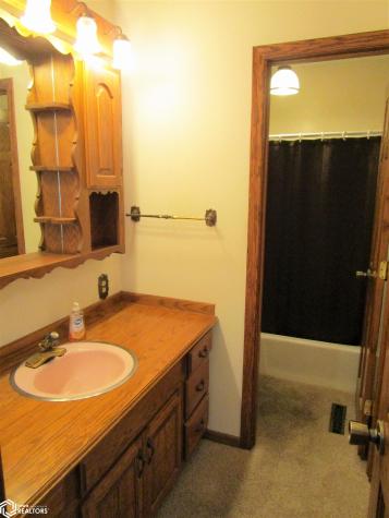 19547 Highway D15 Iowa Falls IA 50126