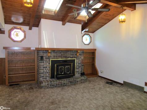 19547 Highway D15 Iowa Falls IA 50126