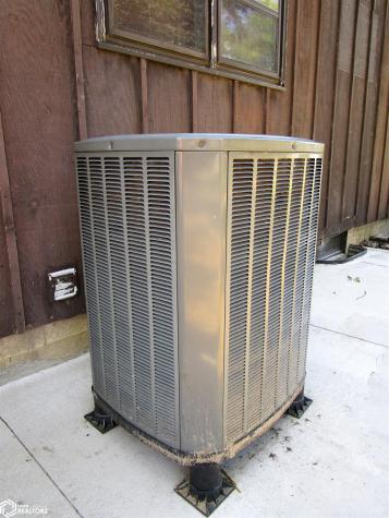 19547 Highway D15 Iowa Falls IA 50126