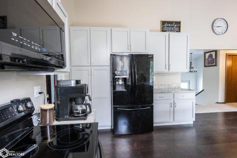 912 9th Street NE Belmond IA 50421