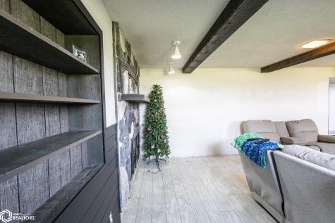 912 9th Street NE Belmond IA 50421