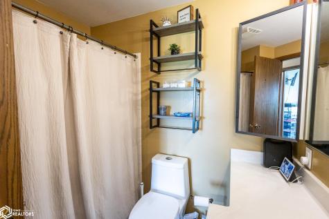 912 9th Street NE Belmond IA 50421