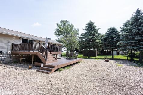 912 9th Street NE Belmond IA 50421