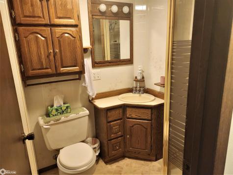 908 N Wooster Street Algona IA 50511