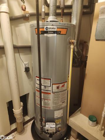 908 N Wooster Street Algona IA 50511