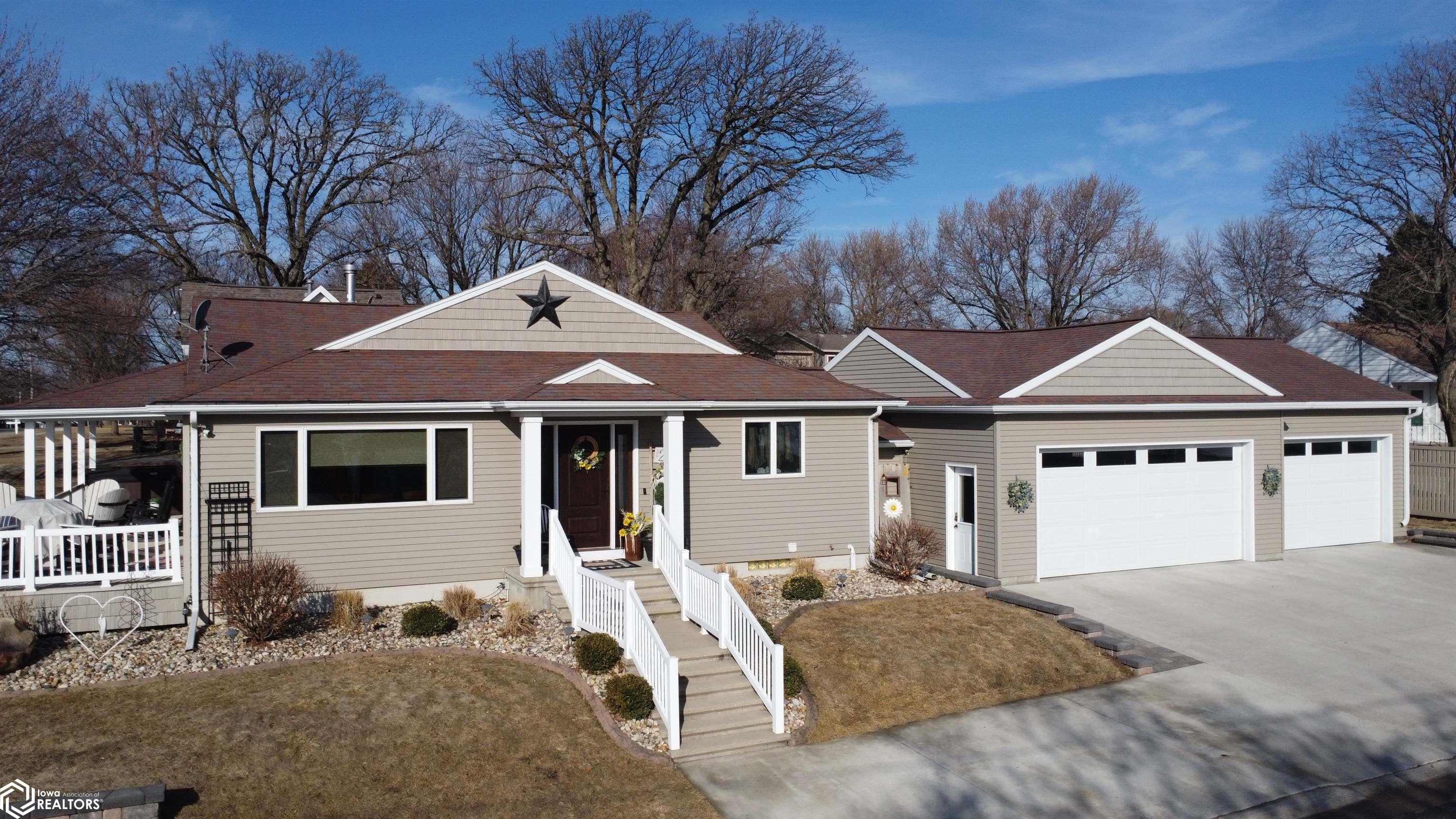 2 Hillcrest Street Ventura IA 50482