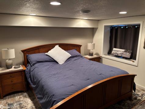 2 Hillcrest Street Ventura IA 50482