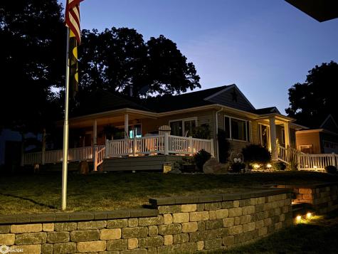 2 Hillcrest Street Ventura IA 50482