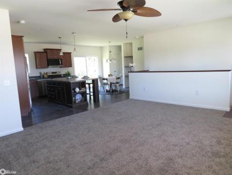 306 White Fox Drive Clarion IA 50525