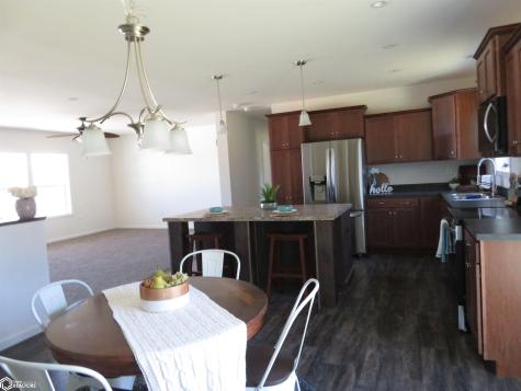 306 White Fox Drive Clarion IA 50525
