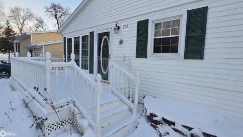 205 S 8th Avenue W Lake Mills IA 50450