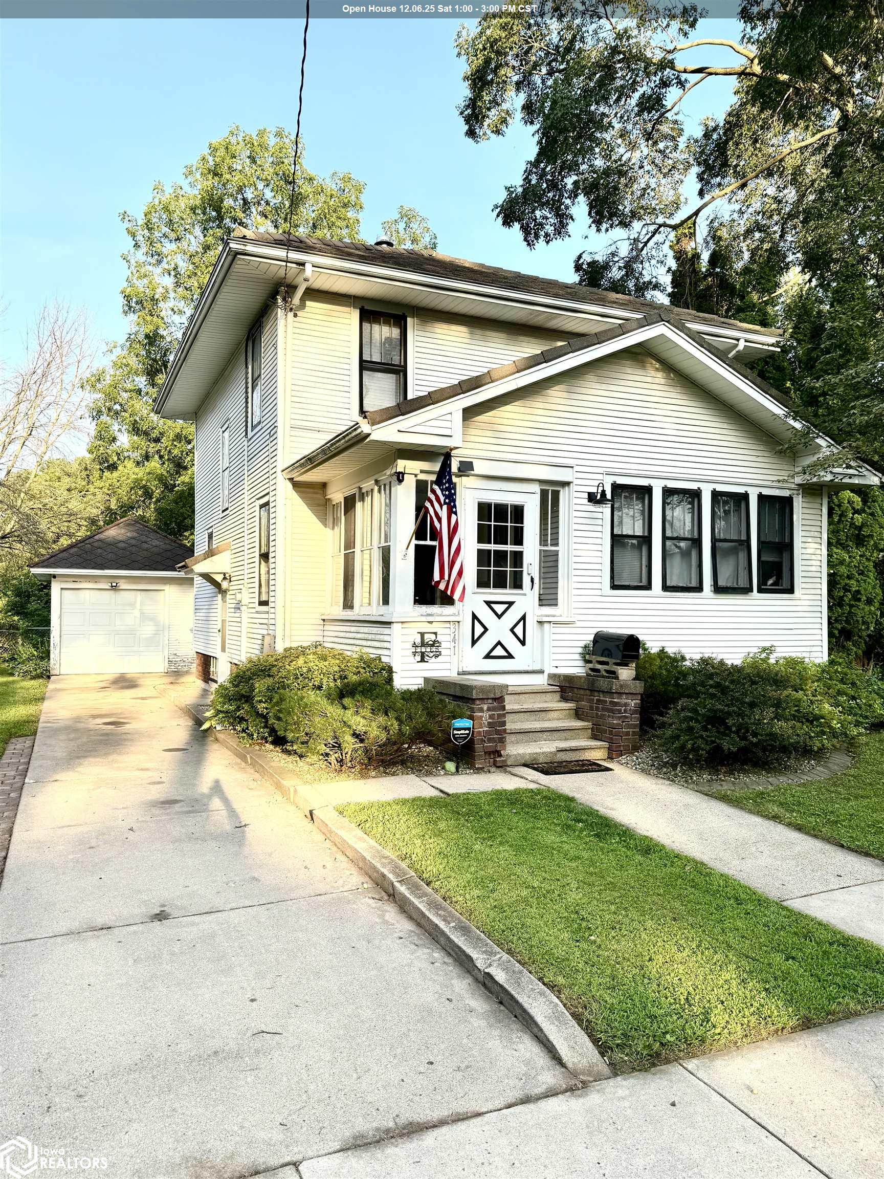 341 S Carolina Avenue Mason City IA 50401