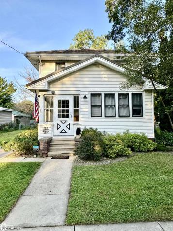 341 S Carolina Avenue Mason City IA 50401