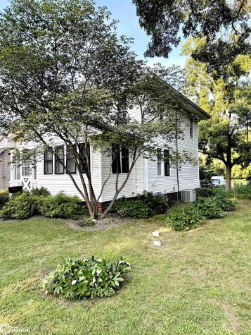 341 S Carolina Avenue Mason City IA 50401