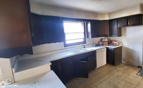 1803 N Federal Street Hampton IA 50441