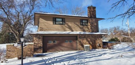 1803 N Federal Street Hampton IA 50441