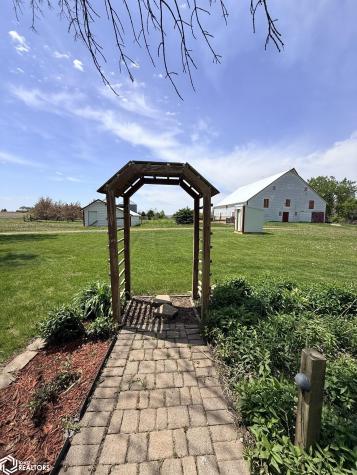 1279 Reed Avenue Belmond IA 50421