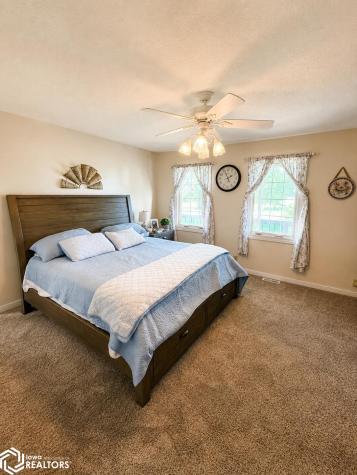 1279 Reed Avenue Belmond IA 50421
