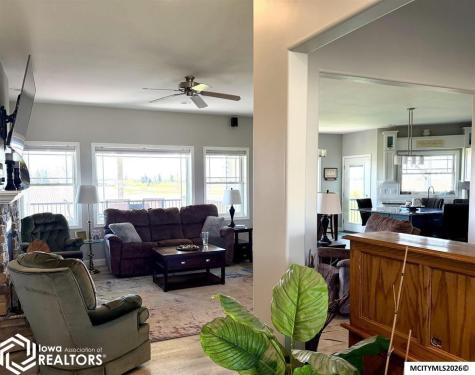4848 Nightingale Avenue Northwood IA 50459
