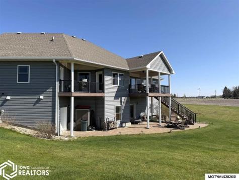4848 Nightingale Avenue Northwood IA 50459