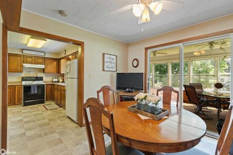 490 W 11th Street Garner IA 50438