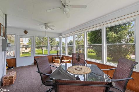 490 W 11th Street Garner IA 50438