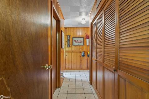 490 W 11th Street Garner IA 50438