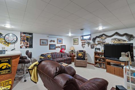 490 W 11th Street Garner IA 50438