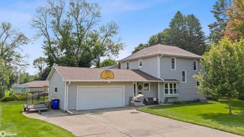 490 W 11th Street Garner IA 50438