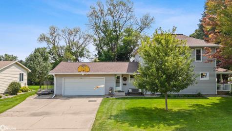 490 W 11th Street Garner IA 50438
