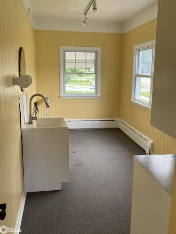 601 Gilman Street Sheffield IA 50475