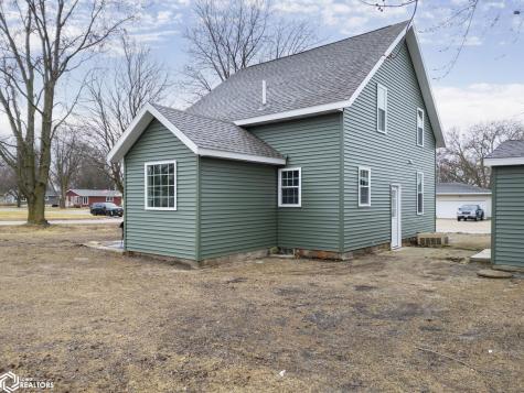 607 S Mill Street Lake Mills IA 50450