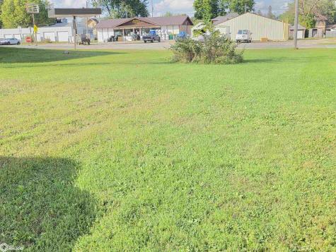 210 E Taft Street Manly IA 50456