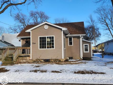 704 S 13th Street Clear Lake IA 50428