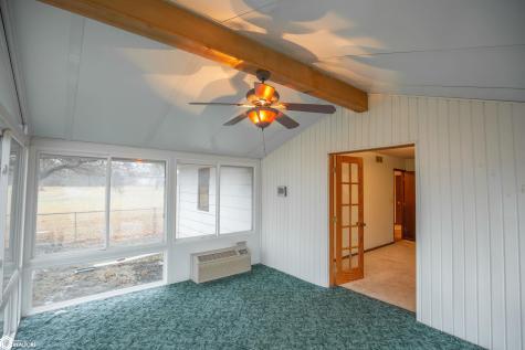 931 E Oak Street Algona IA 50511