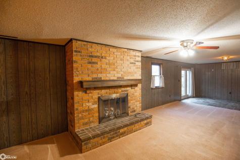 931 E Oak Street Algona IA 50511