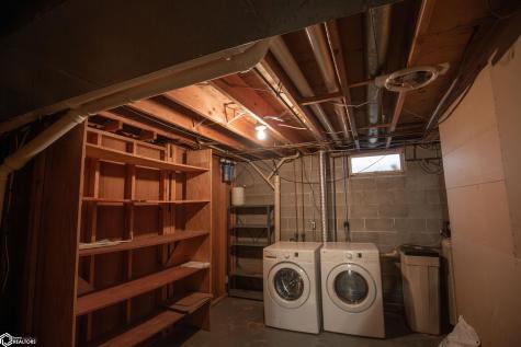 931 E Oak Street Algona IA 50511