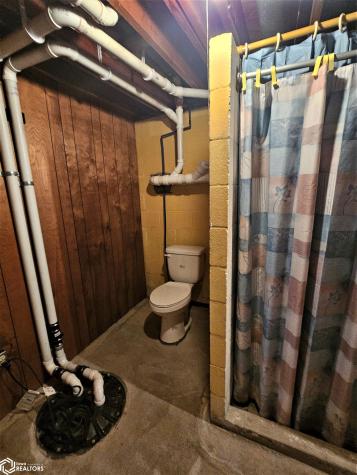 1215 190th Street Algona IA 50511