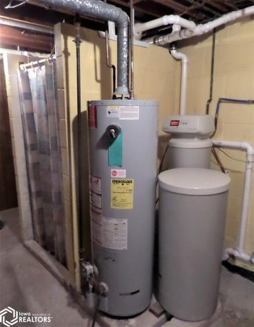 1215 190th Street Algona IA 50511