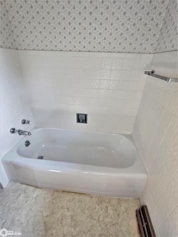 1215 190th Street Algona IA 50511