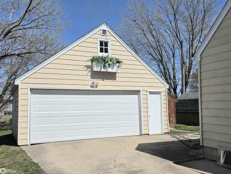 82 Sunny Circle Mason City IA 50401