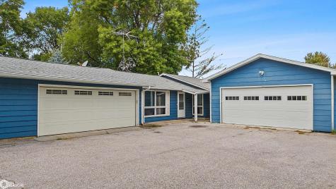 902 N Shore Drive Clear Lake IA 50428