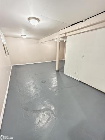 114 4th Street SE Hampton IA 50441