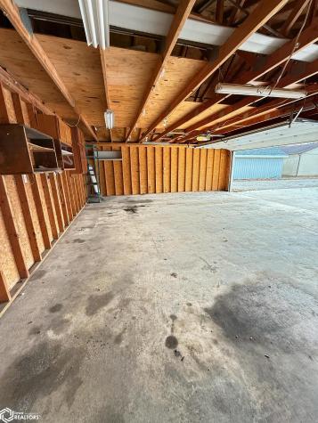 114 4th Street SE Hampton IA 50441