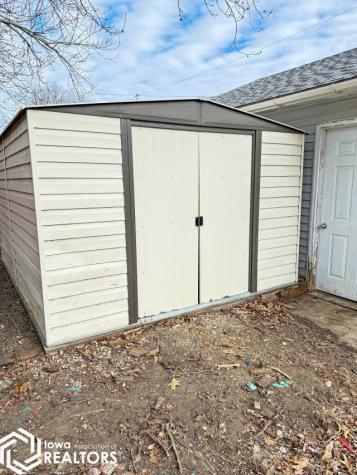 114 4th Street SE Hampton IA 50441