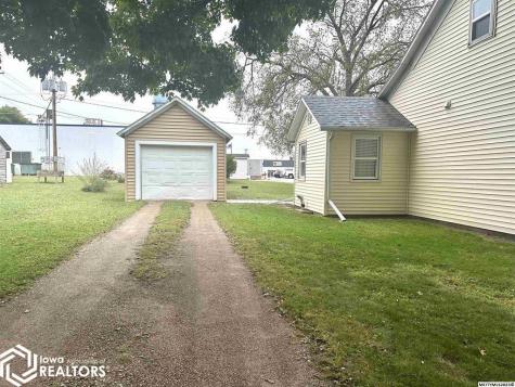 97 6th Street N Northwood IA 50459