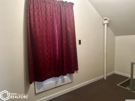 97 6th Street N Northwood IA 50459