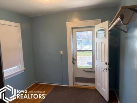 311 7th Street NW Mason City IA 50401