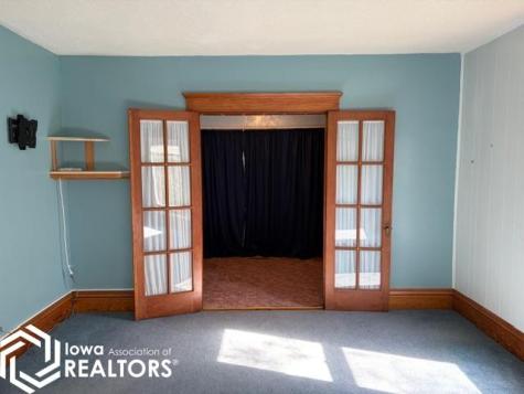 311 7th Street NW Mason City IA 50401