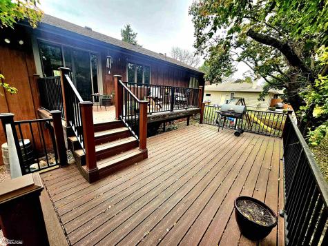 1902 E Lucas Street Algona IA 50511